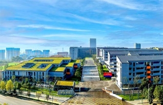 长沙市恒定高级中学复读部