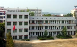 平江楚才中学高考复读